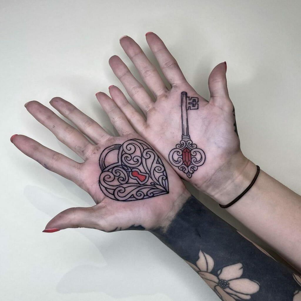 Small heart lock and key tattoo 0067