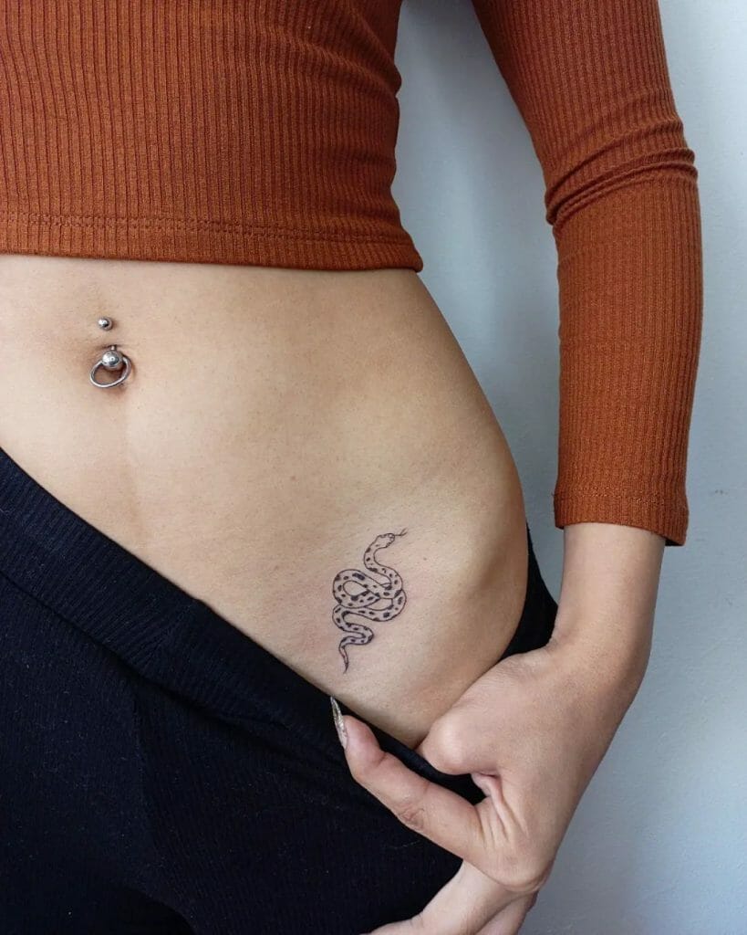 small hip tattoo 0077