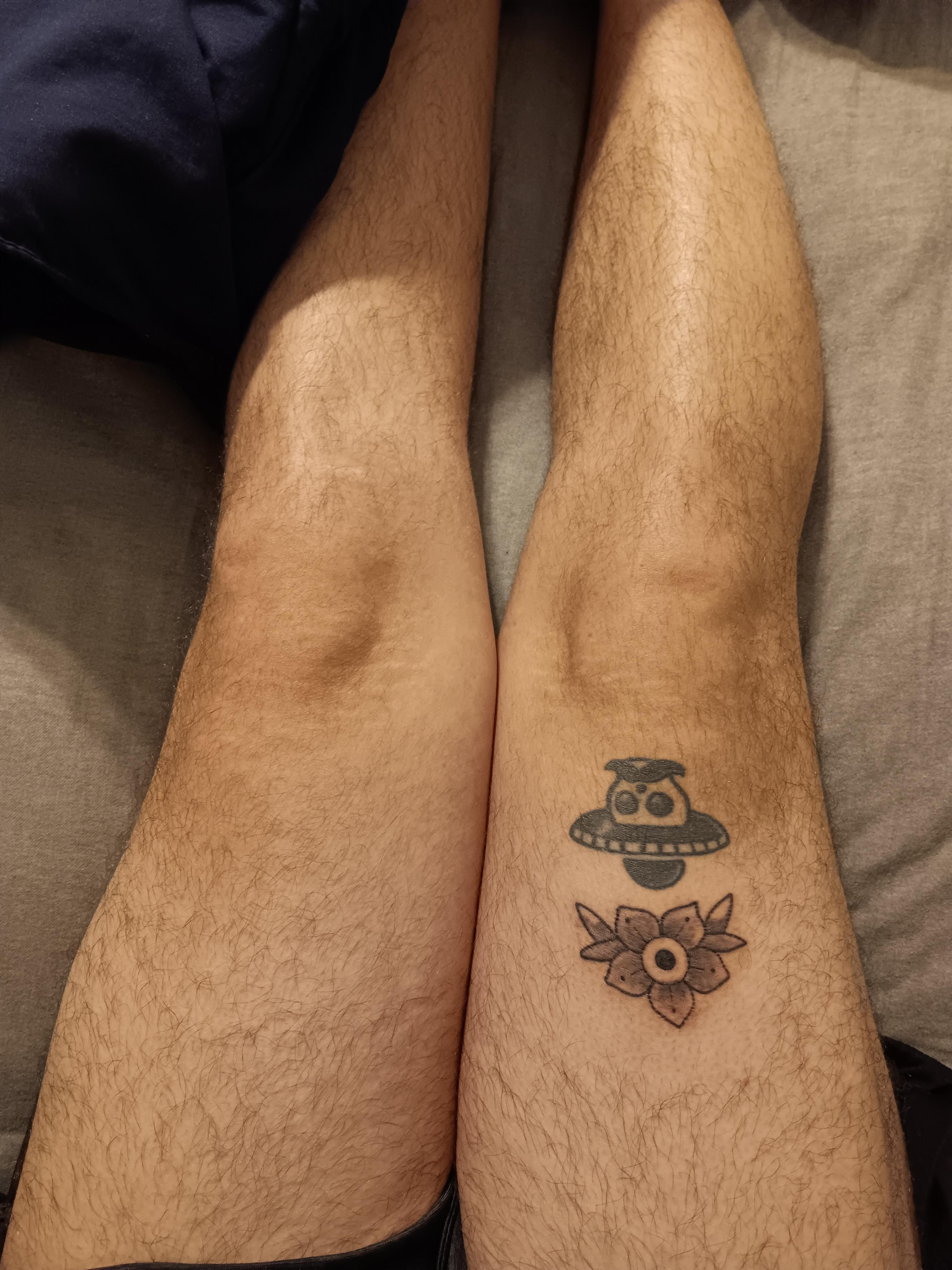 small mens thigh tattoo 0086