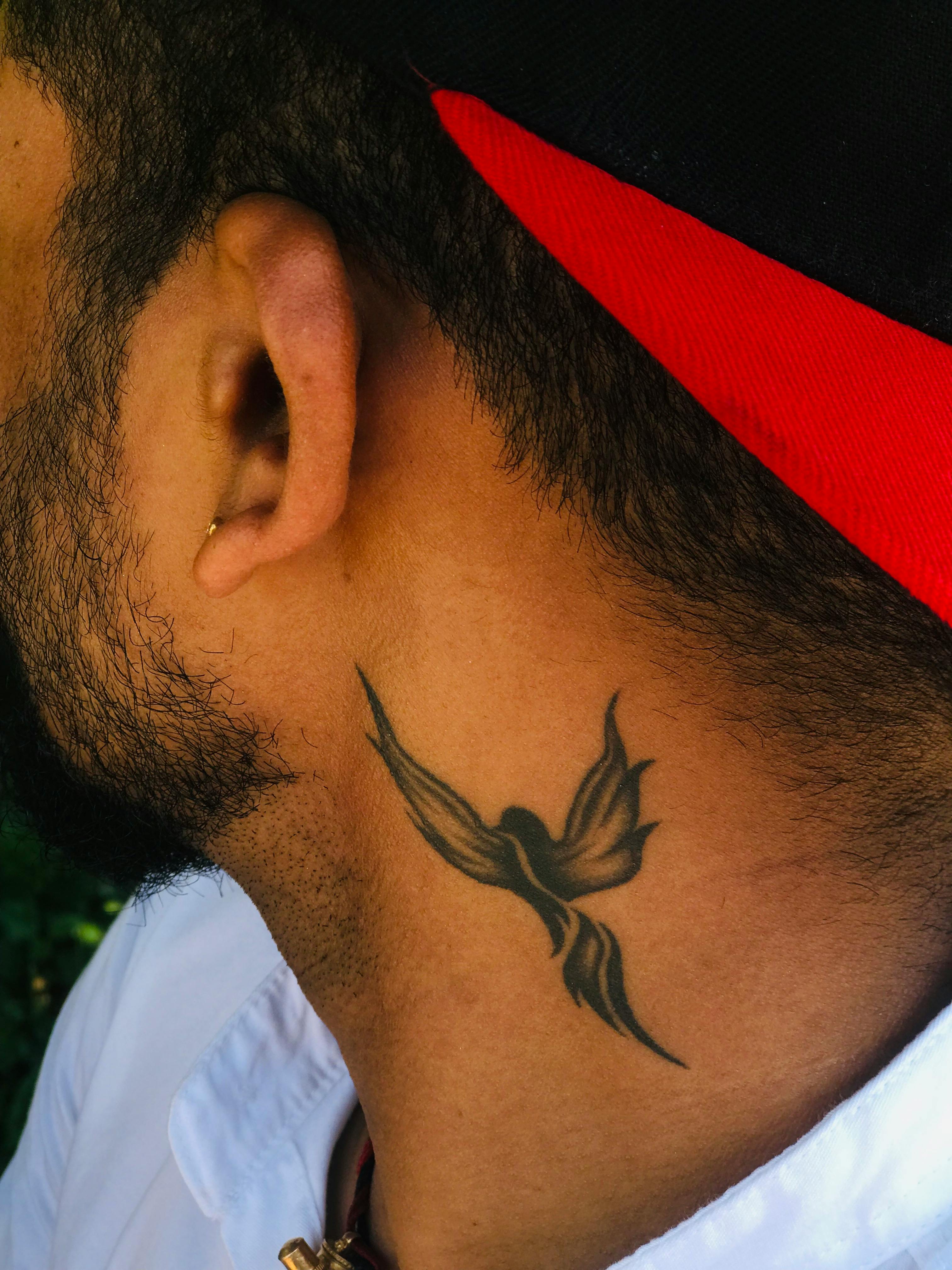 small neck tattoo 0025