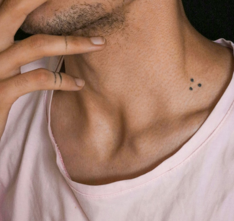 small neck tattoo 0049