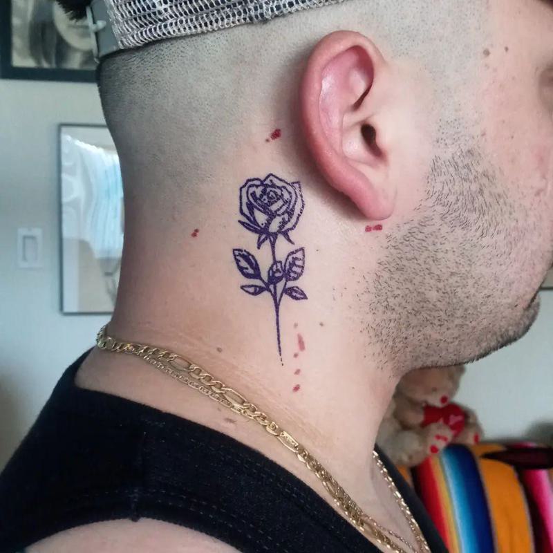 small neck tattoo 0054