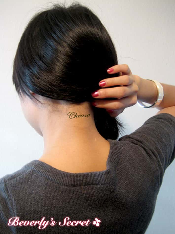 small neck tattoo 0058