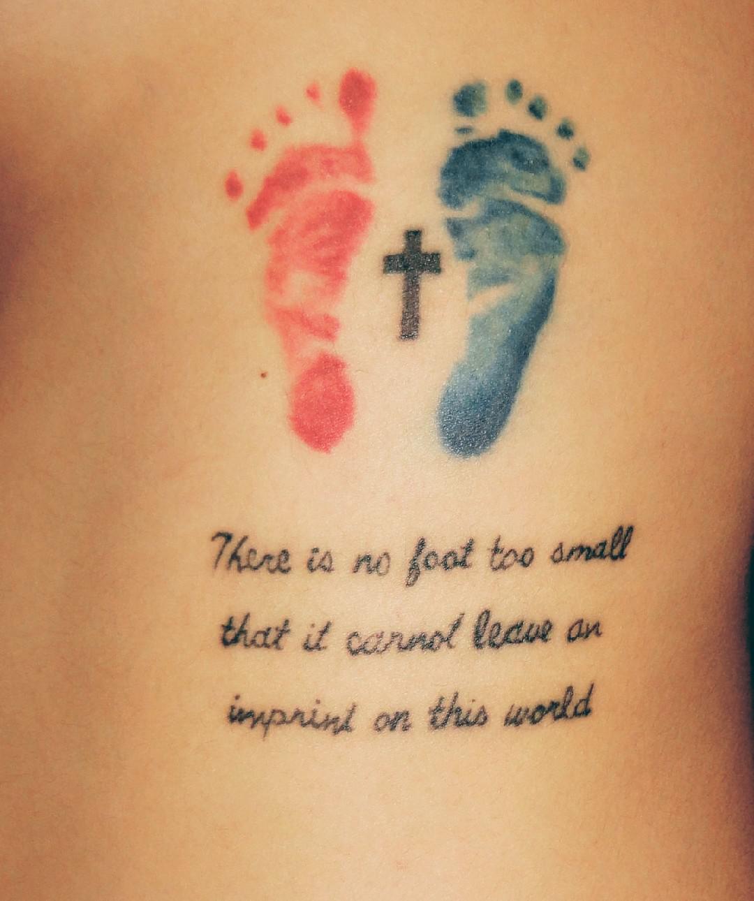 Small pregnancy loss miscarriage tattoo 0025