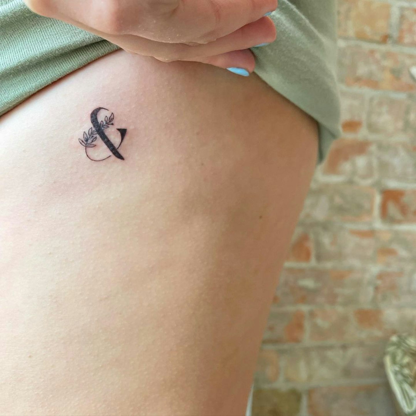 Small pregnancy loss miscarriage tattoo 0060