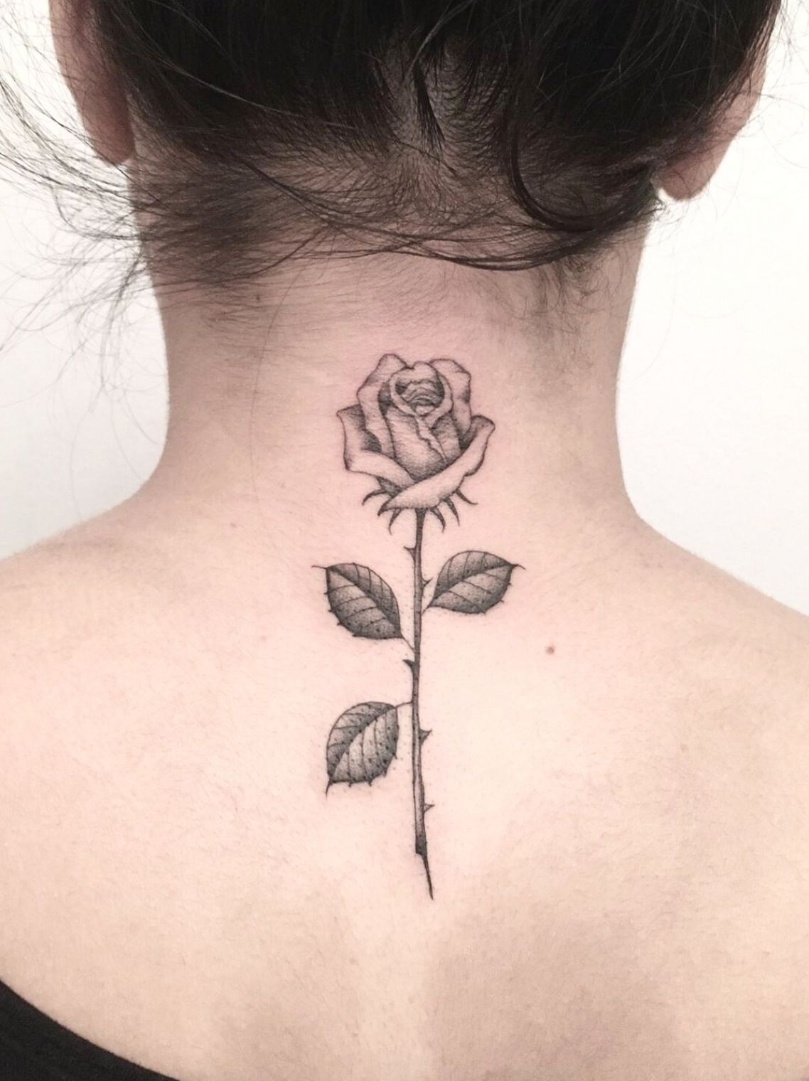 small rose neck tattoo 0089