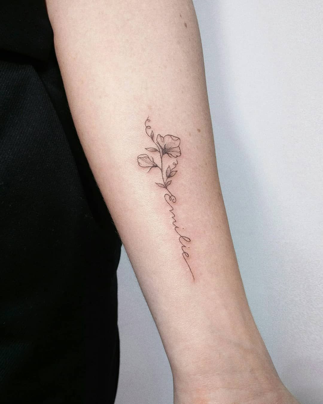 Small rose tattoo 0062