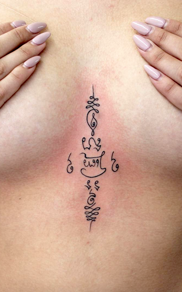 Small sak yant tattoo 0029