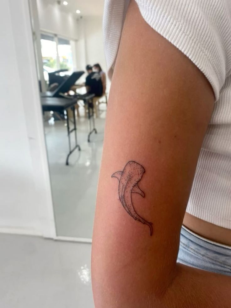 small shark tattoo 0074