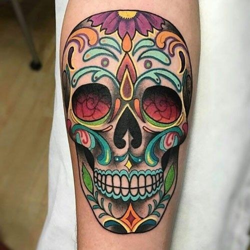 small skull tattoo