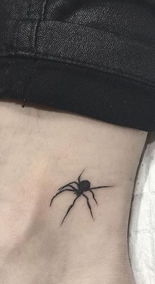 small spider tattoo 0012