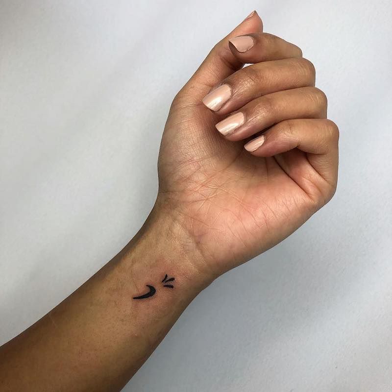 Small tattoo placement 0050