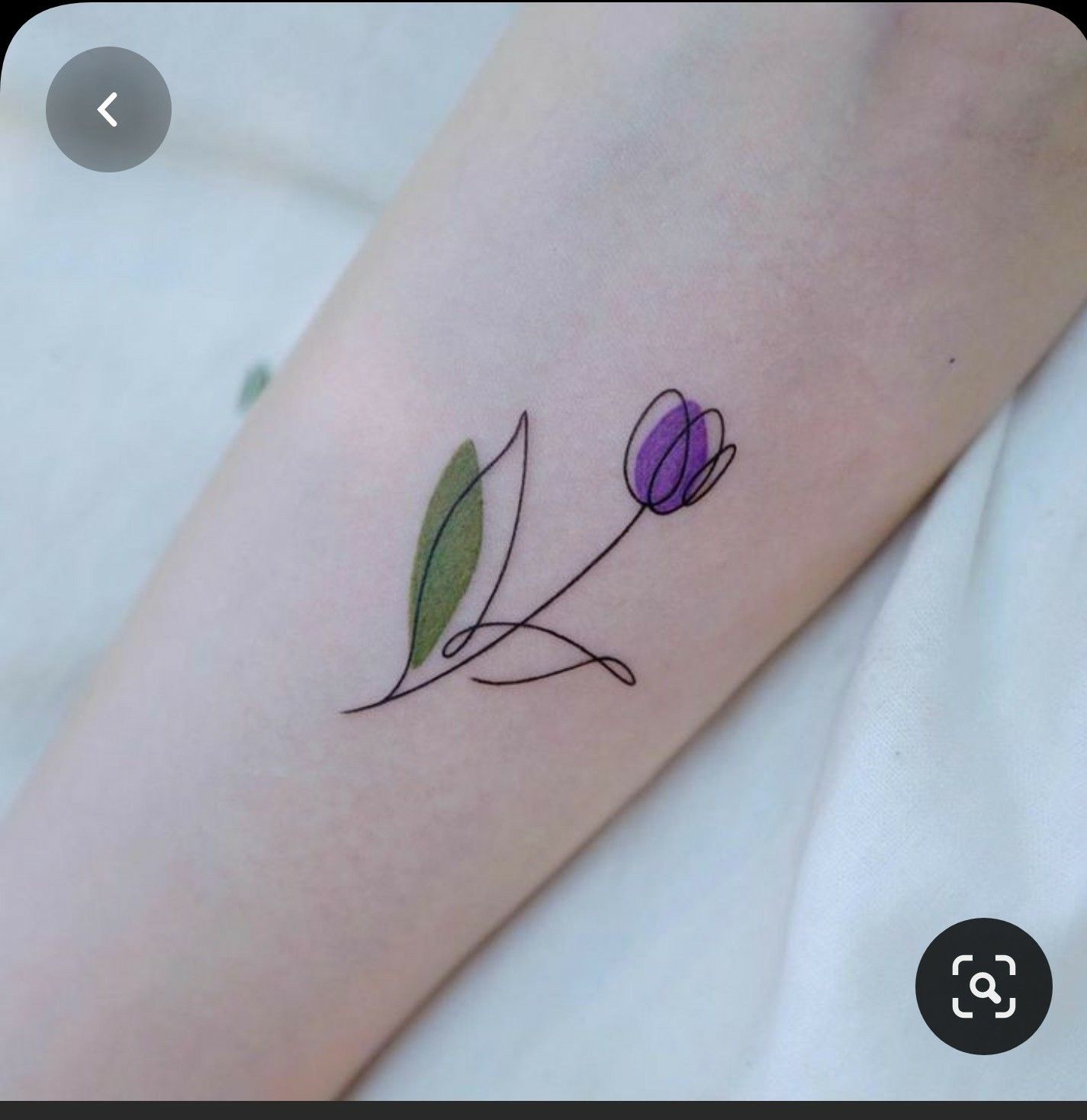 Small tulip tattoo 0067