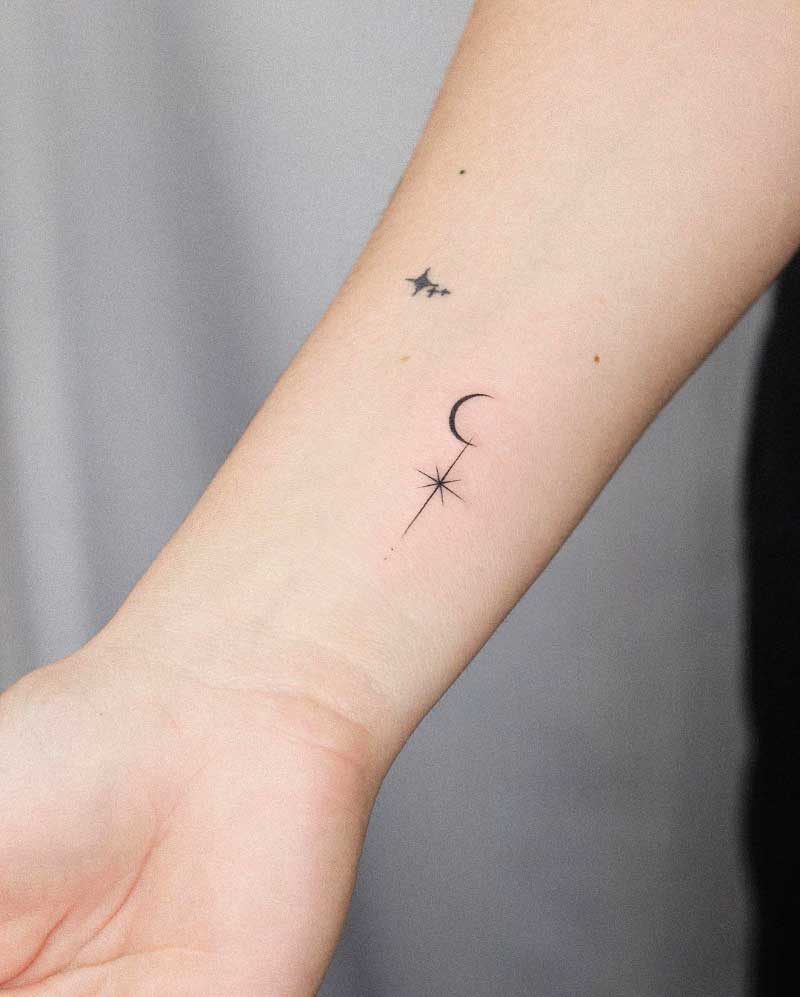 small wrist tattoo 0012