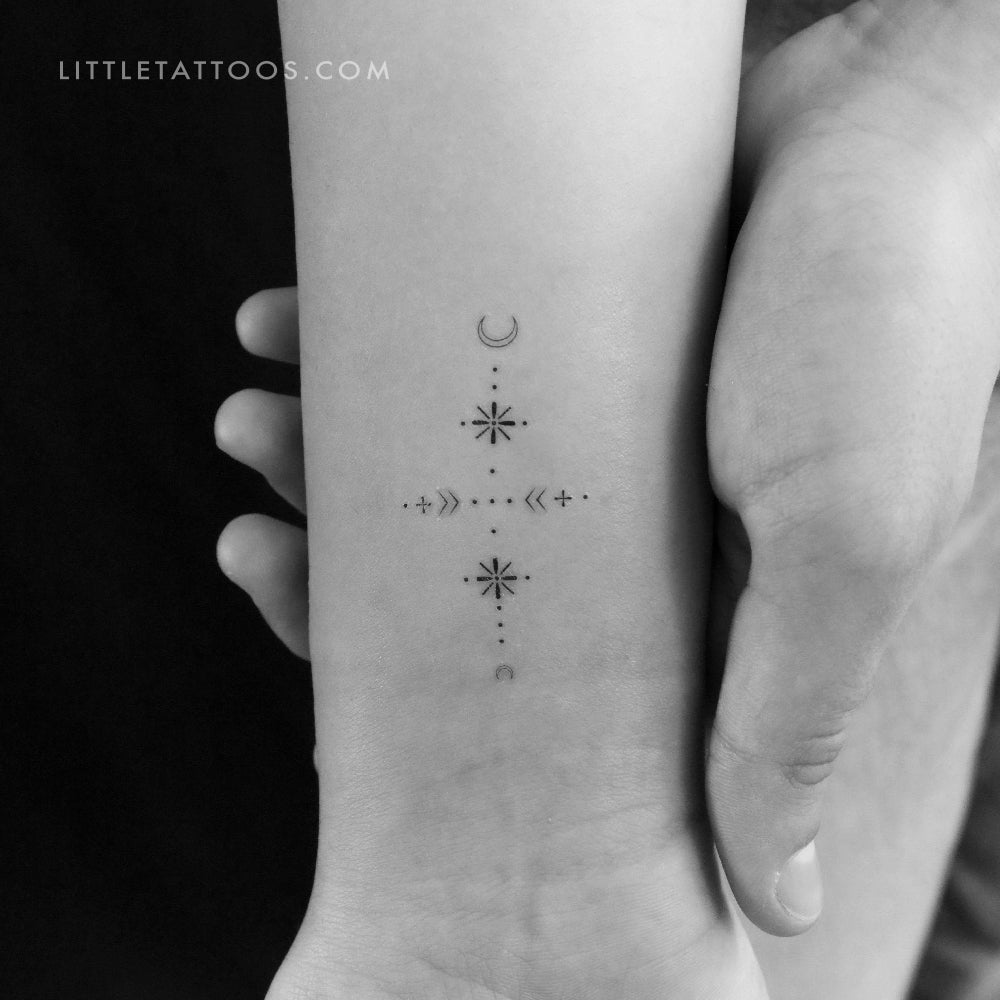 small wrist tattoo 0016