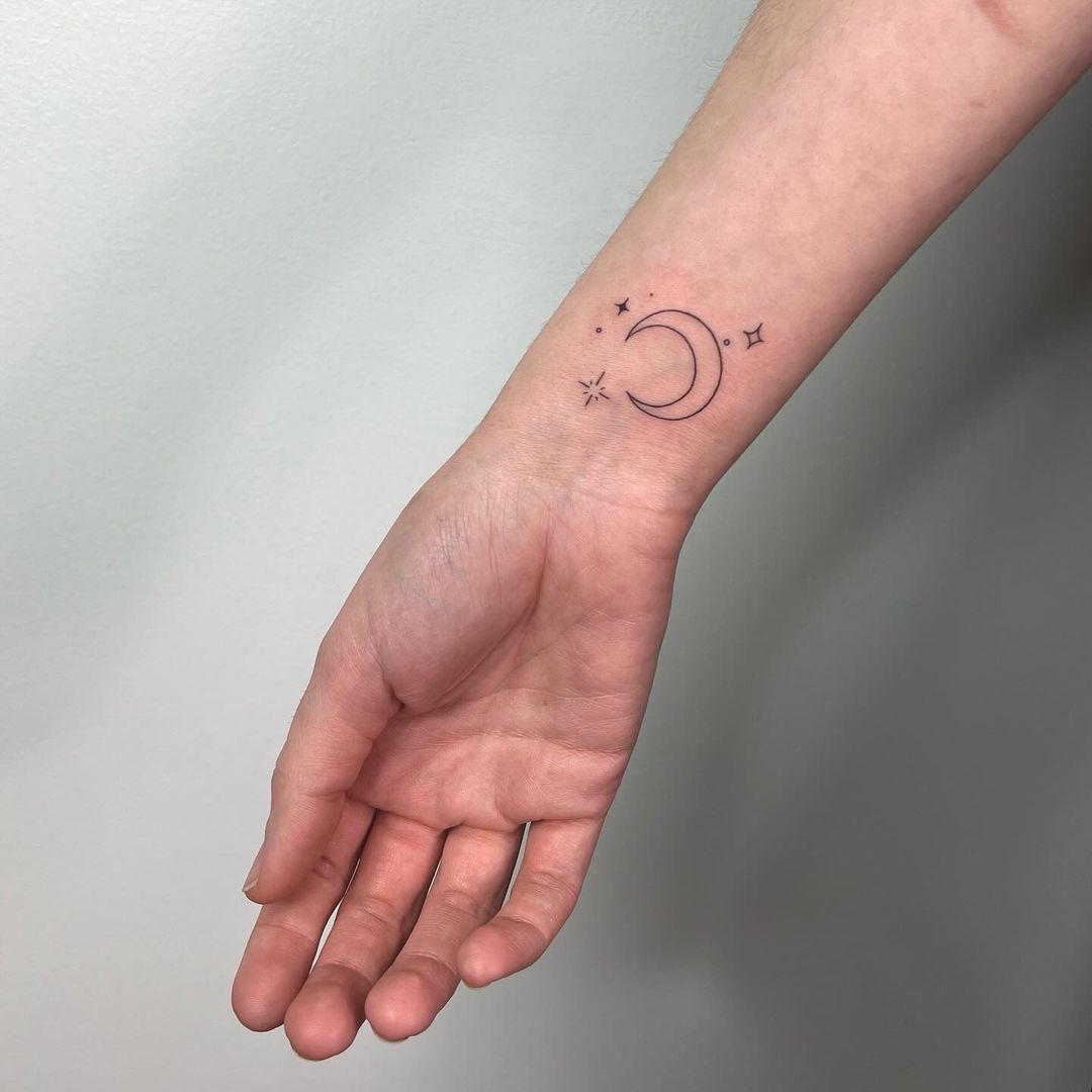 small wrist tattoo 0030