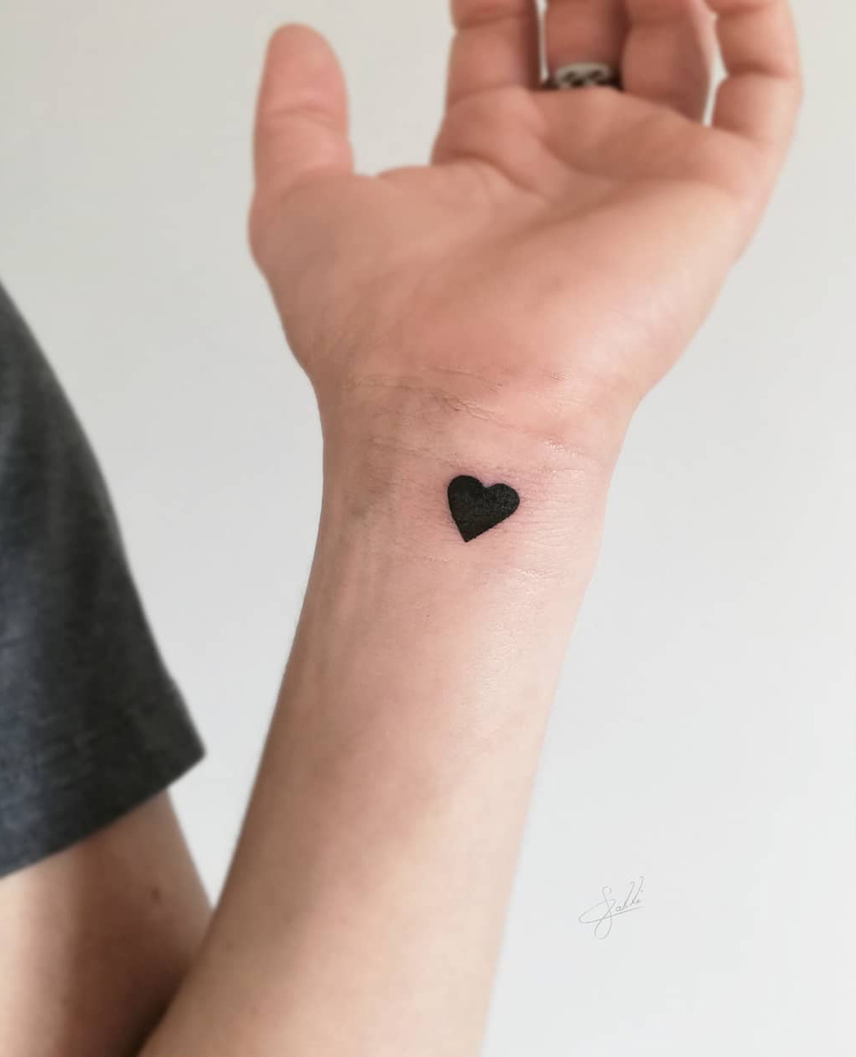 small wrist tattoo 0036