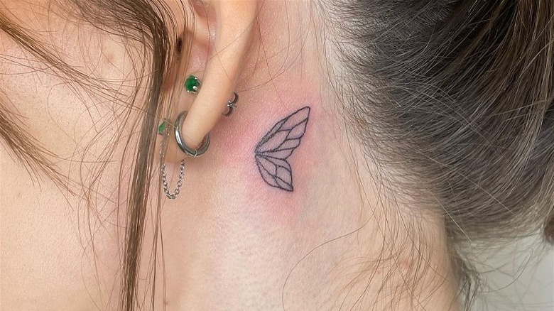 tattoo ideas for behind ear 0036