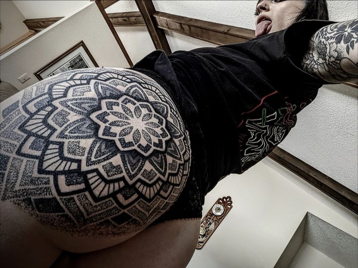 tattoo ideas for buttocks 0094