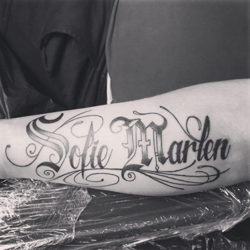 tattoo ideas for daughters name 0096