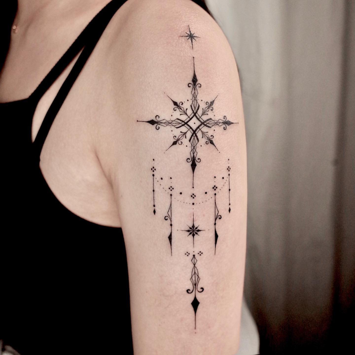 tattoo ideas for woman shoulder 0014