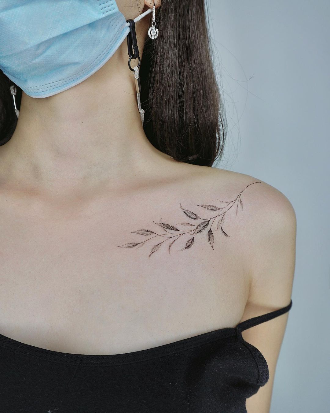 tattoo ideas for woman shoulder 0022