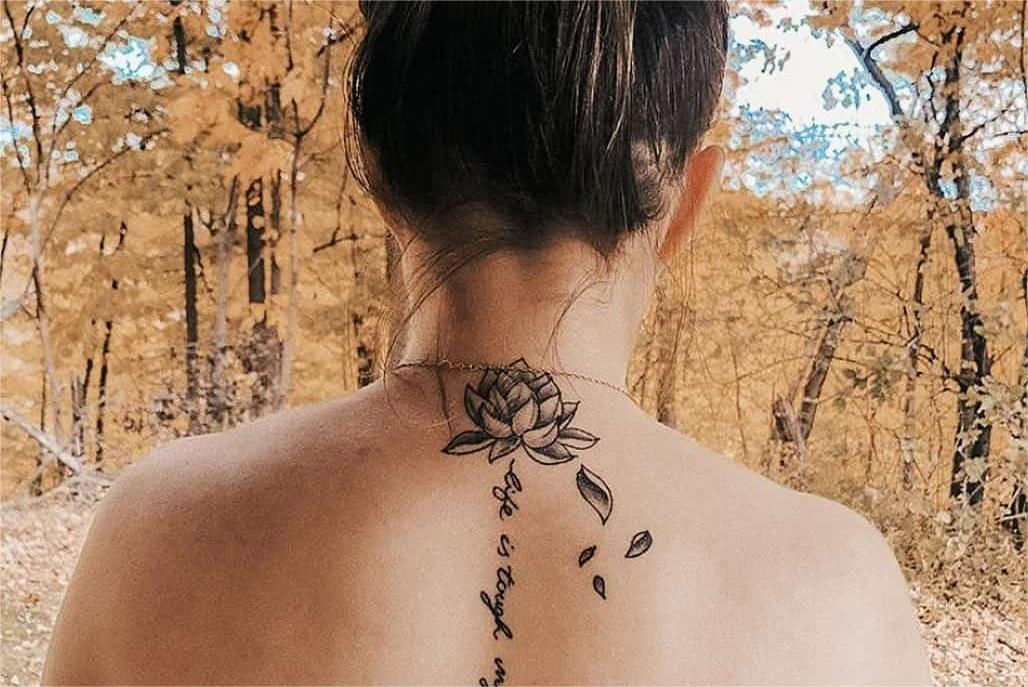 tattoo ideas for woman shoulder 0028