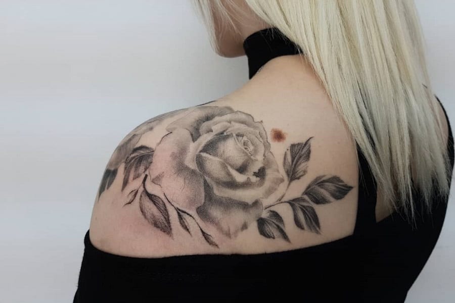 tattoo ideas for woman shoulder 0034