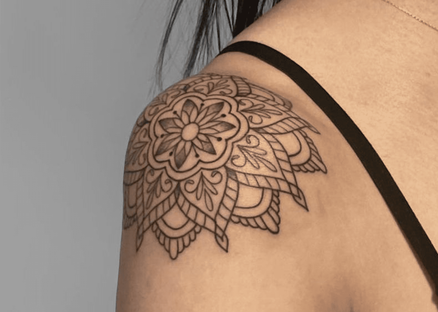 tattoo ideas for woman shoulder 0047