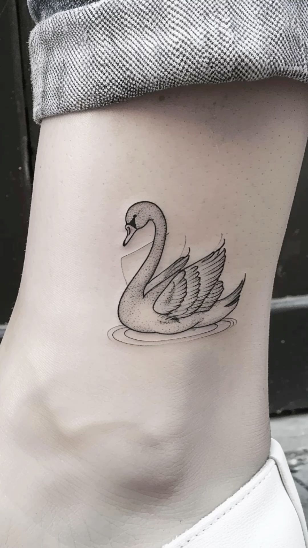 tattoo ideas swan 0067