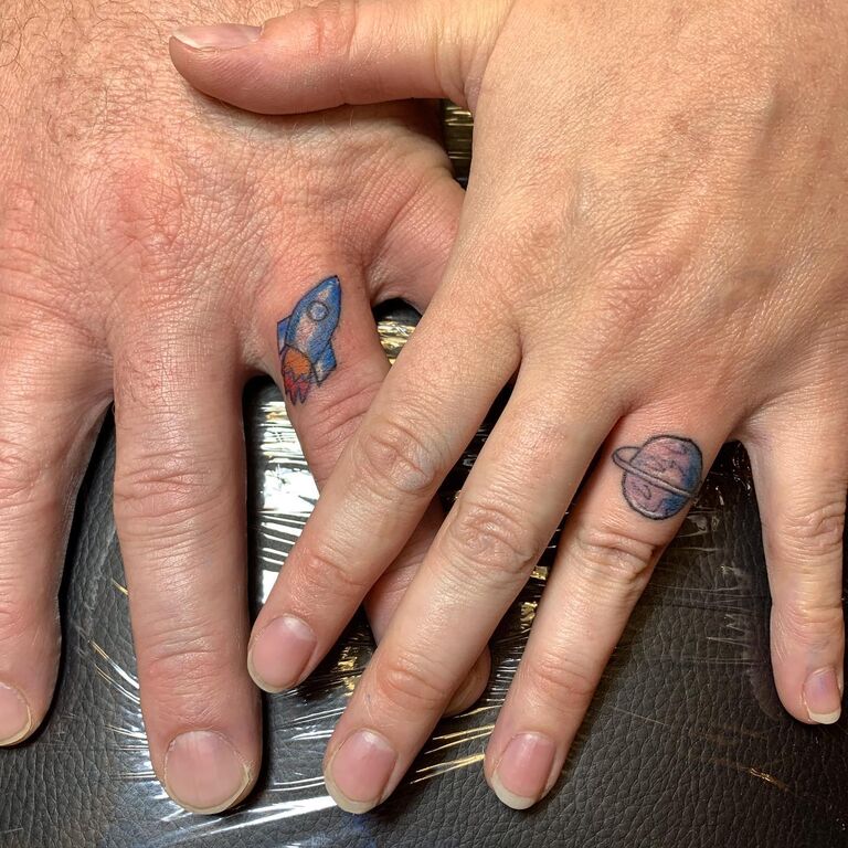 tattoos on ring finger ideas 0079