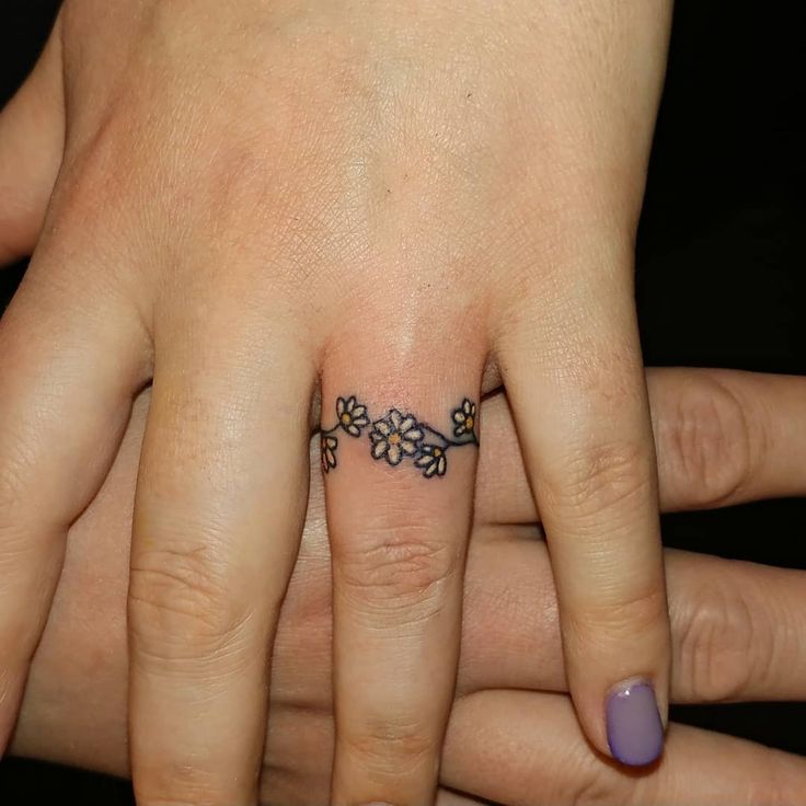 tattoos on ring finger ideas 0080