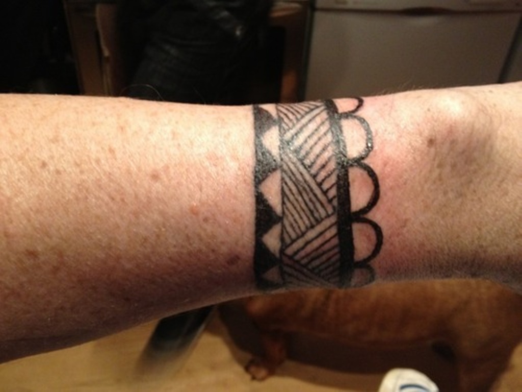 tribal wrist tattoo ideas 0019