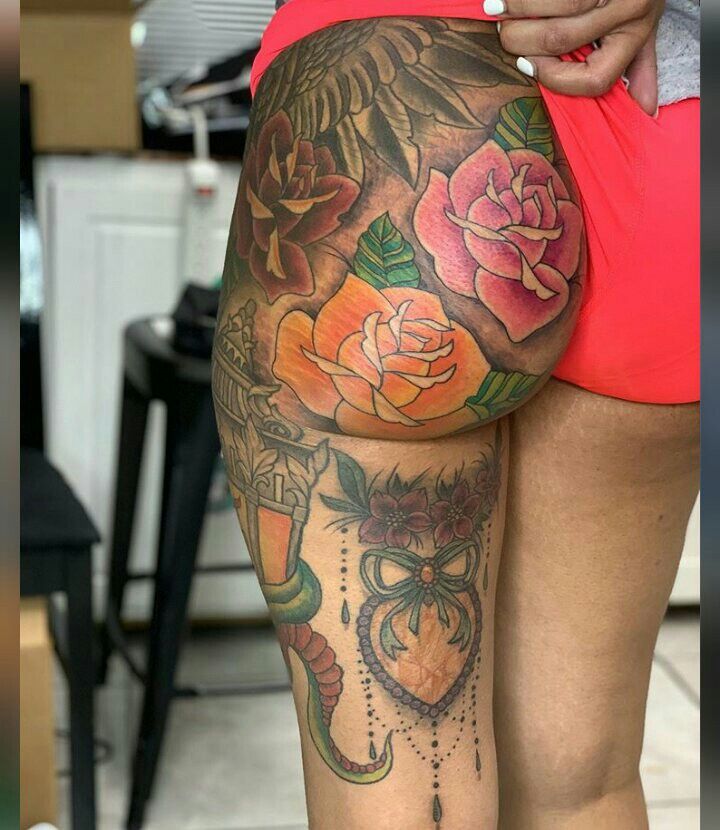 unique designs for buttocks tattoos