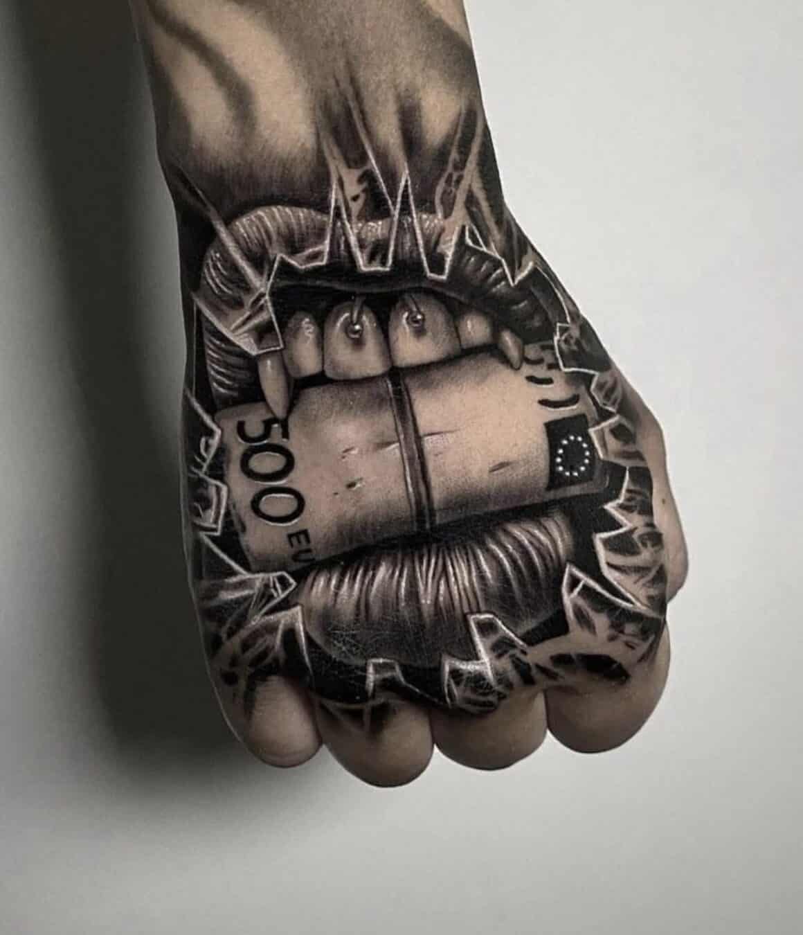 unique hand tattoo ideas for men