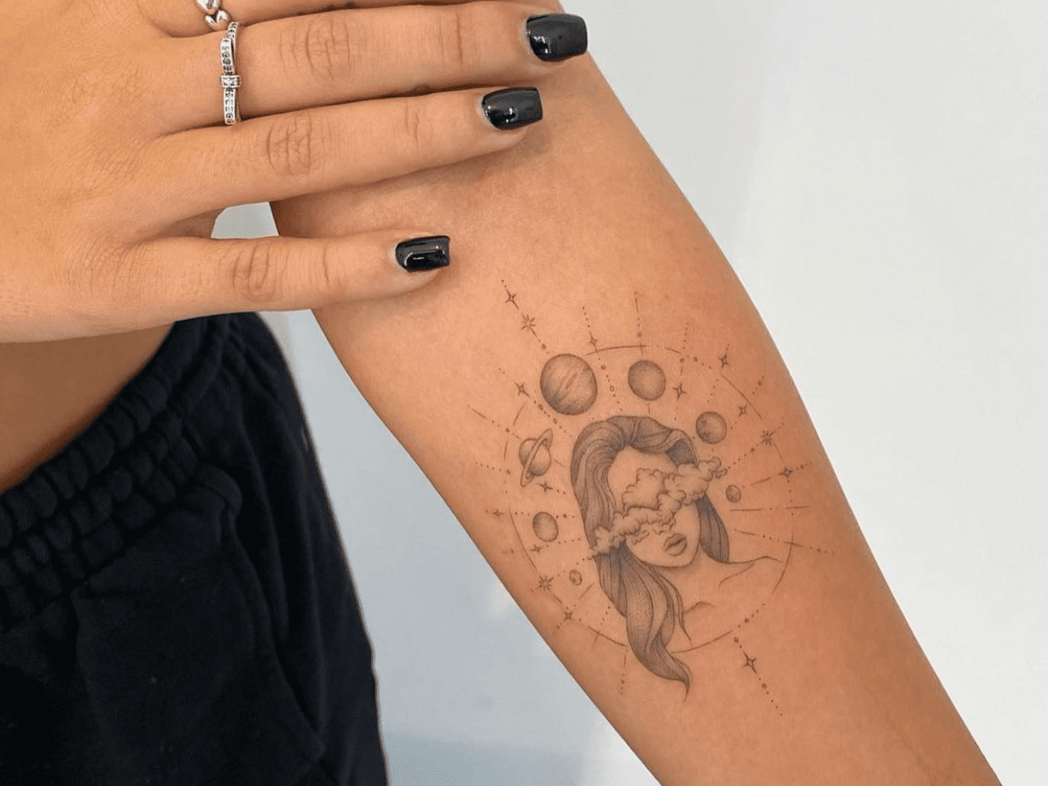 unique small compass tattoos for ladies