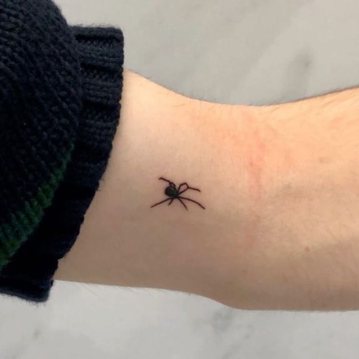 unique small spider tattoo ideas