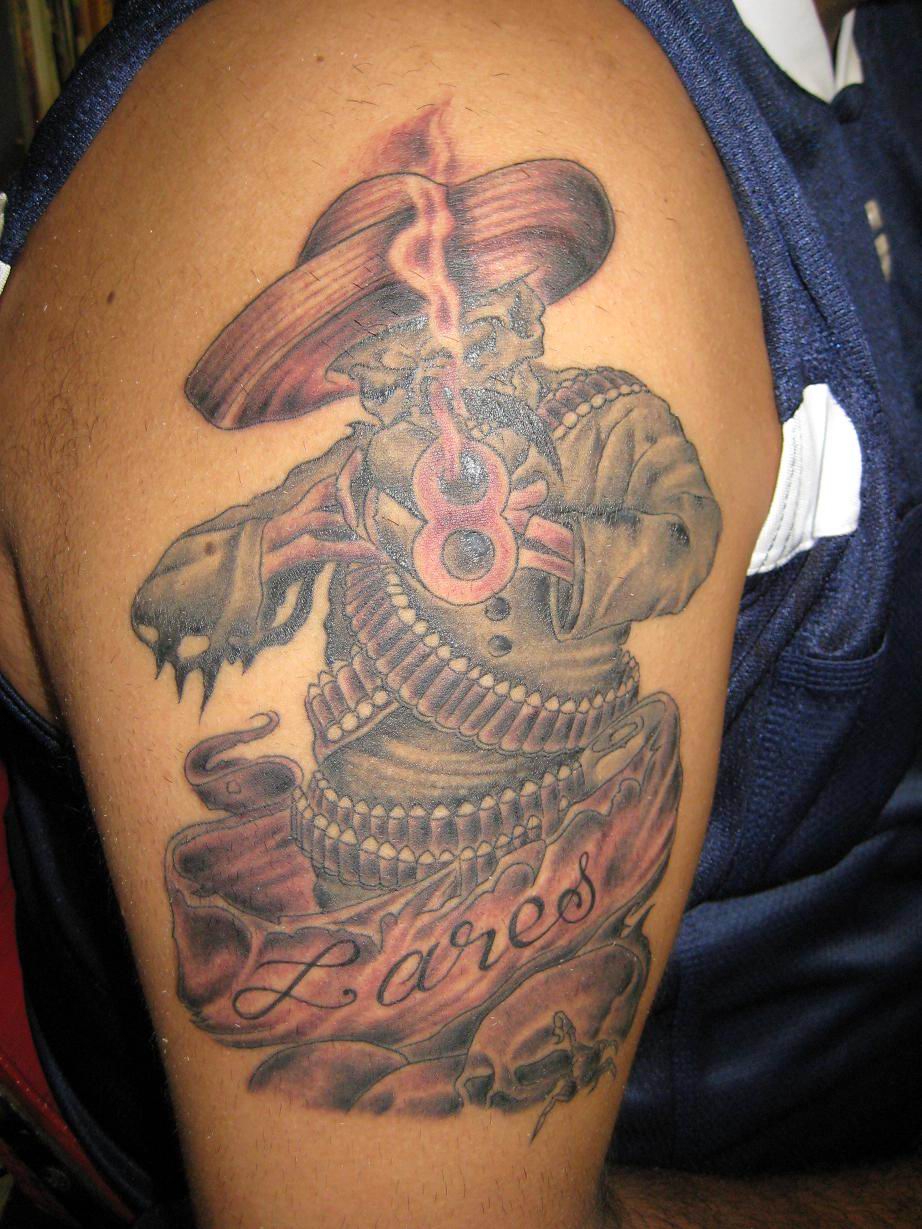 upper sleeve tattoo ideas for black men 0043