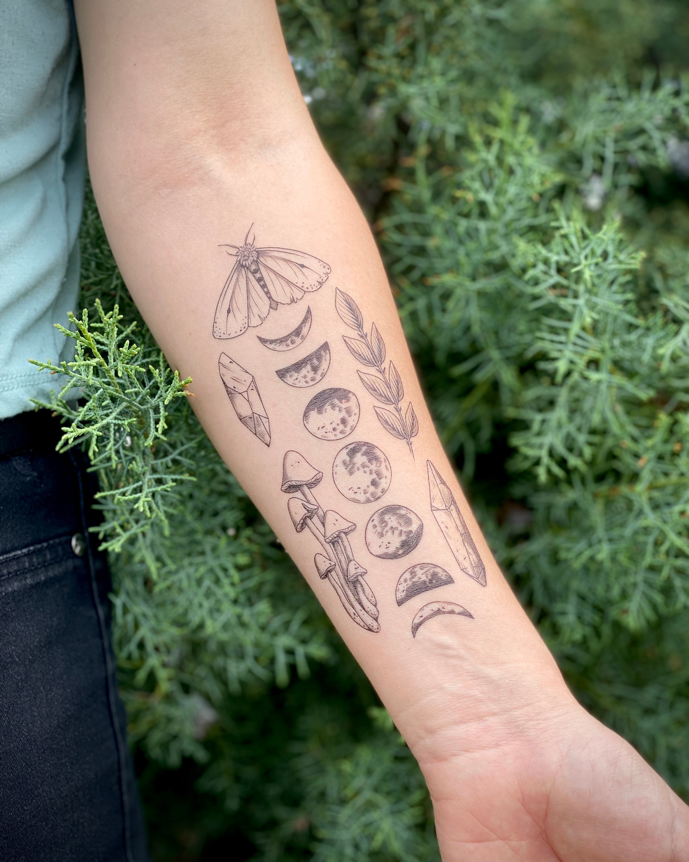 witch moon tattoo ideas 0022