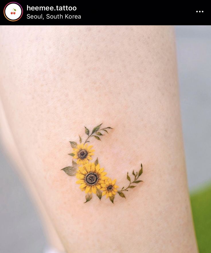 wrist mini small sunflower tattoo 0024