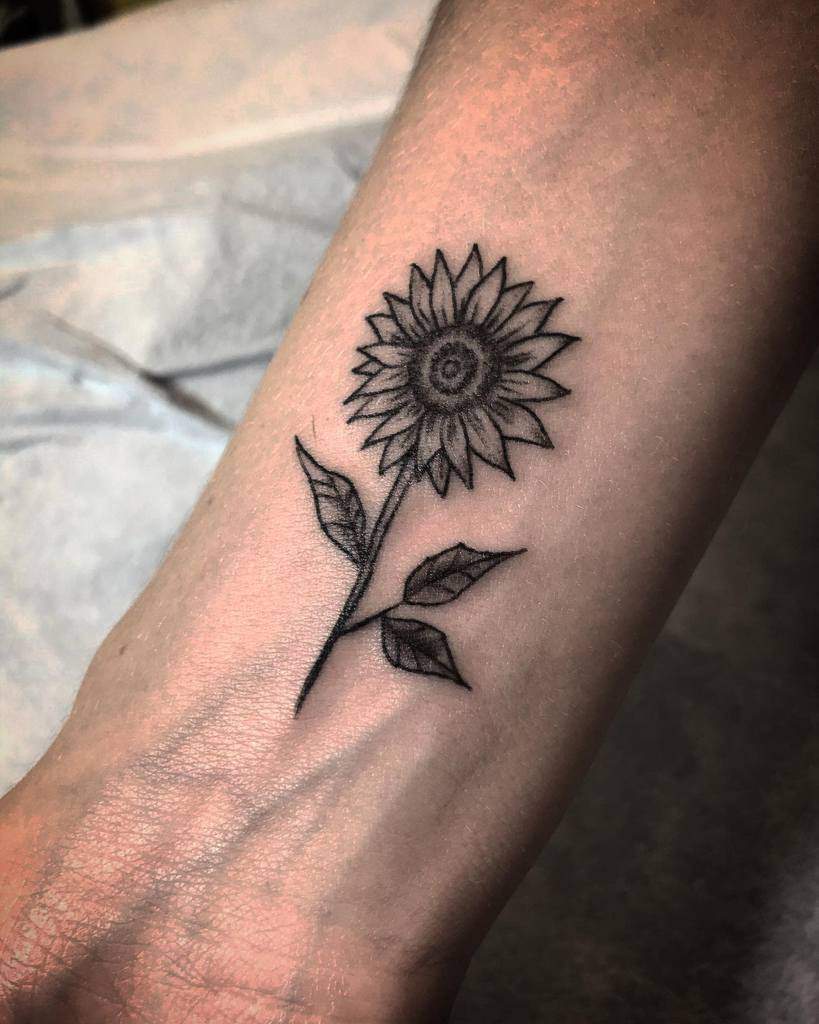 wrist mini small sunflower tattoo 0084