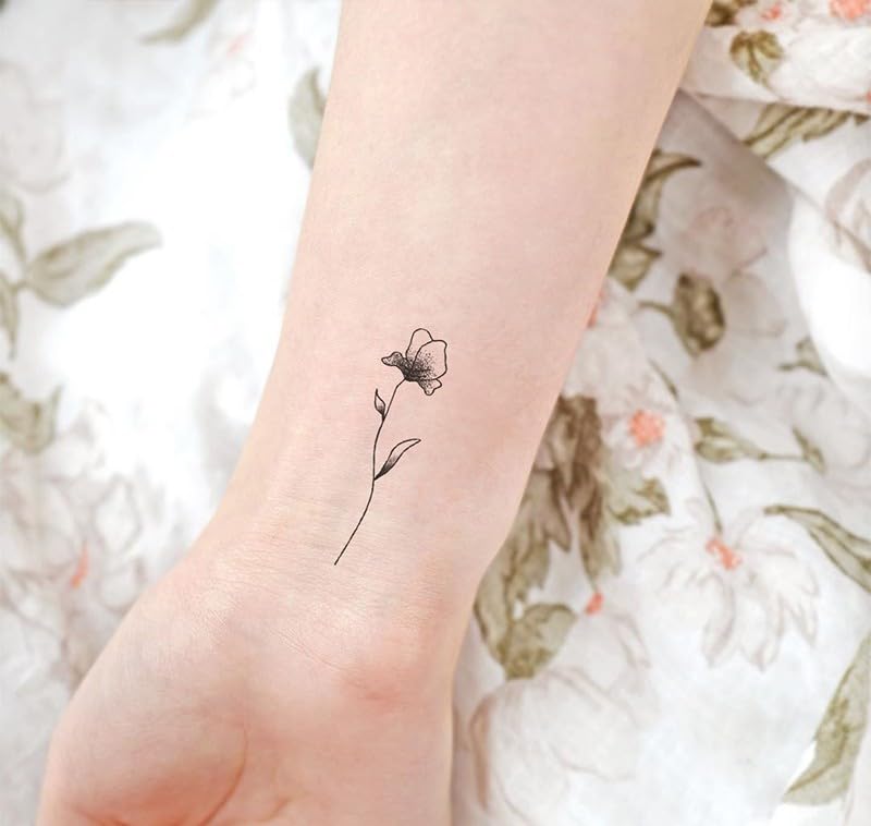 wrist poppy tattoo small 0066