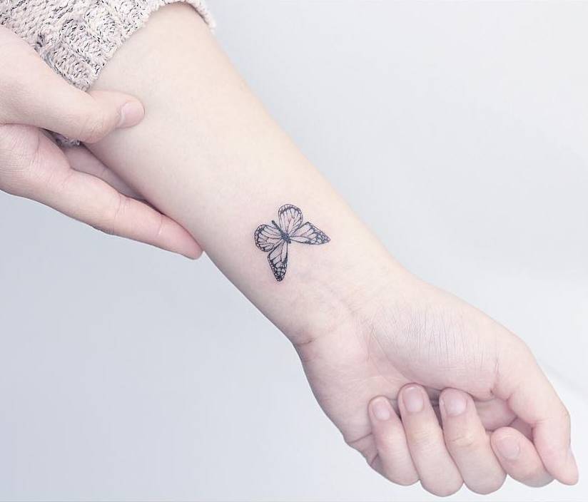 wrist small butterfly tattoo meanings