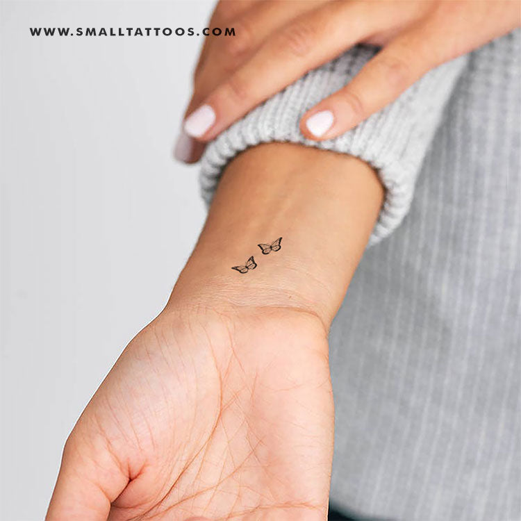 wrist small butterfly tattoo 0011