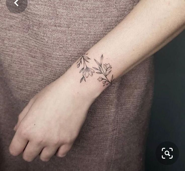 wrist tattoo ideas 0097