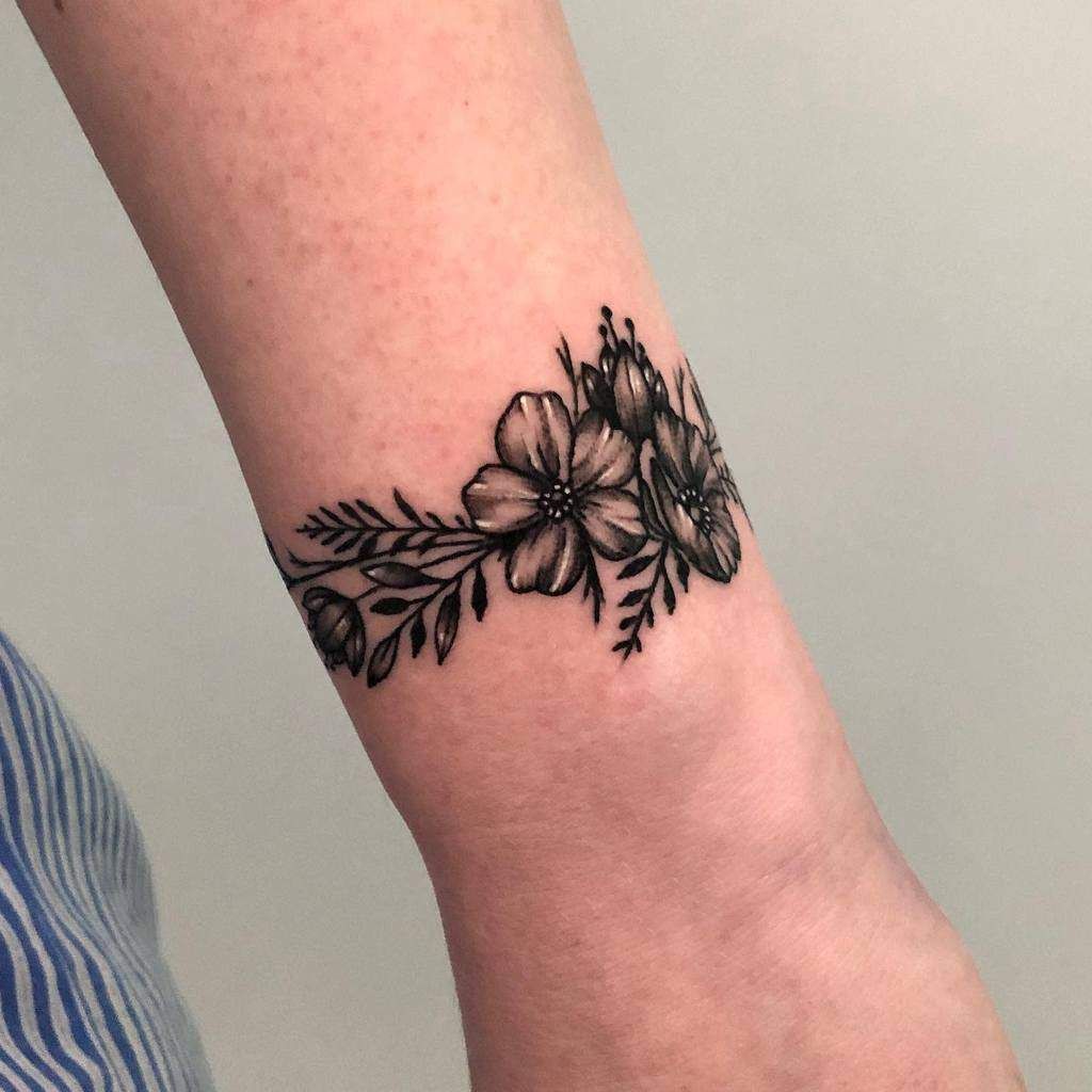 wrist tattoo ideas for women 0058