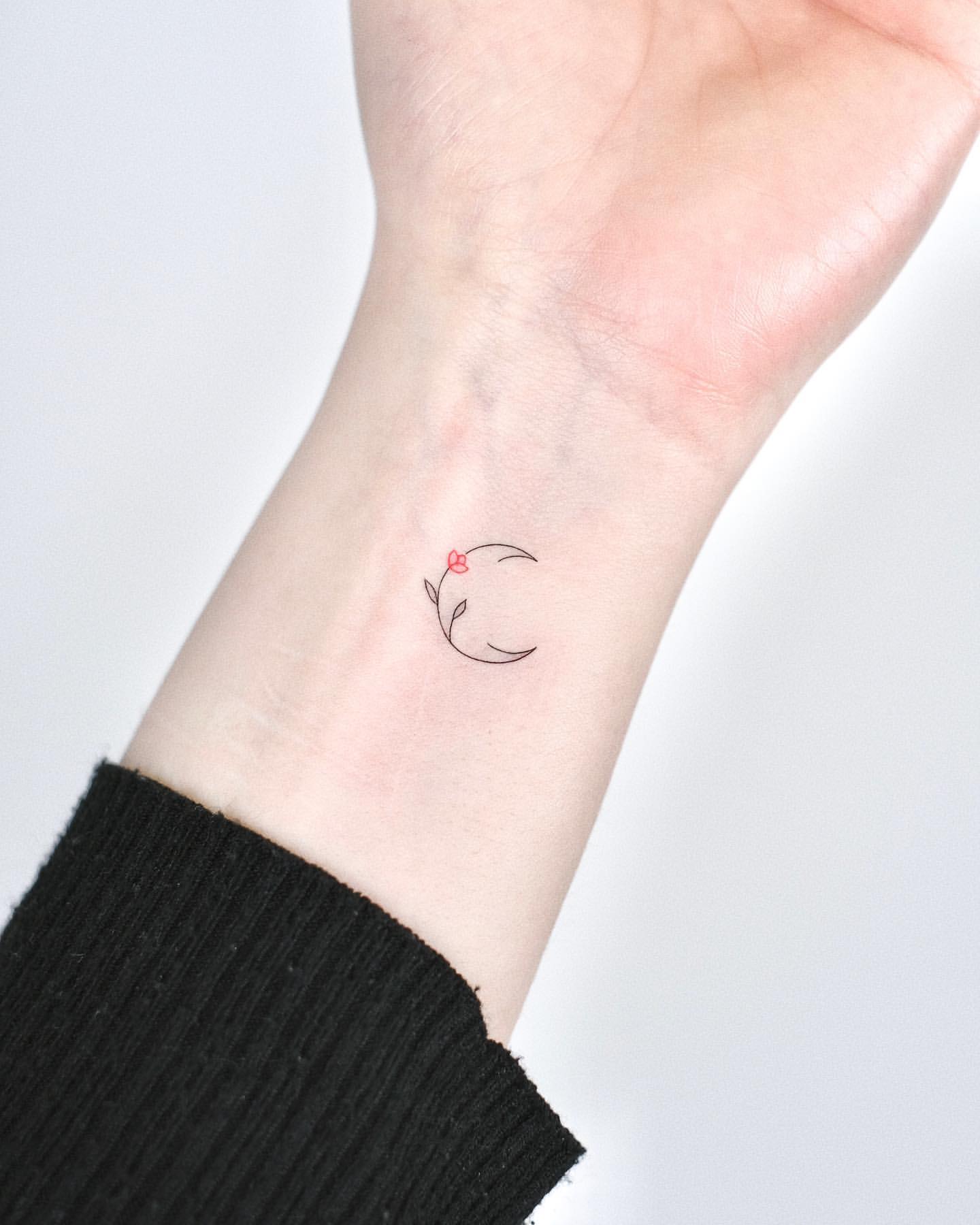 wrist tattoo ideas for women 0076