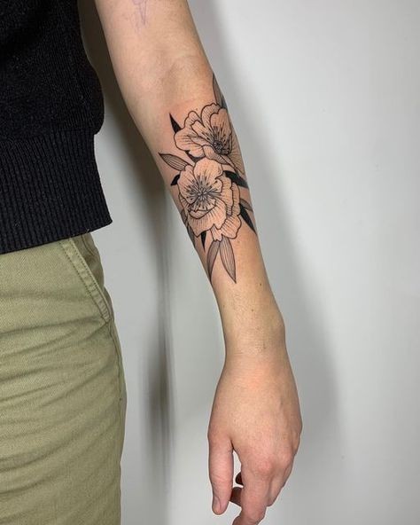 Custom tattoo ideas that encapsulate your unique story and style