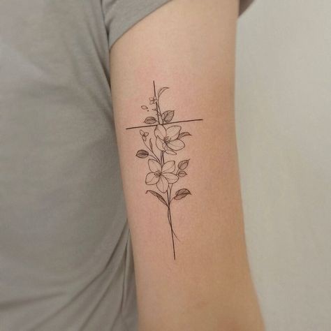 Adorned with love these heartfelt mom tattoo ideas for every style