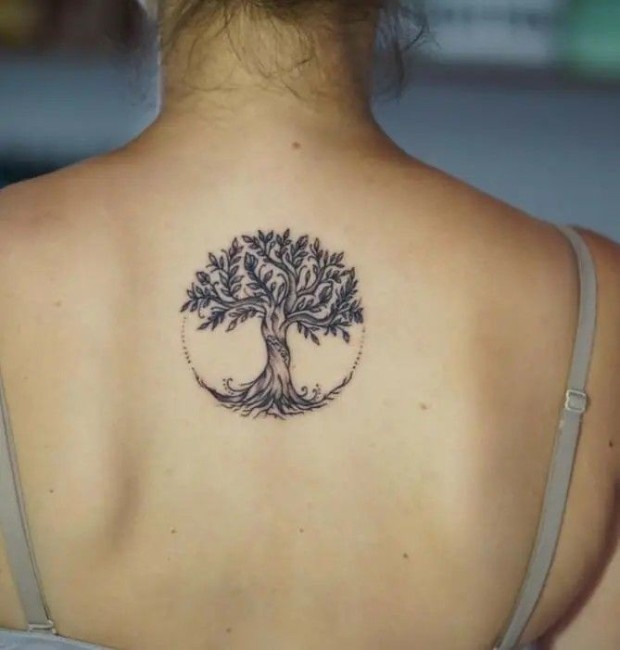 Unveiled family tree tattoo ideas to celebrate your unique heritage